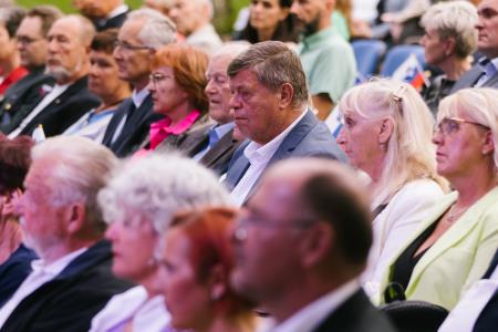 Župan Matej Slapar ob dnevu državnosti »Ko narod stoji odločno, z vero v svoje vrednote in pravice, postane nepremagljiv.«  (43)